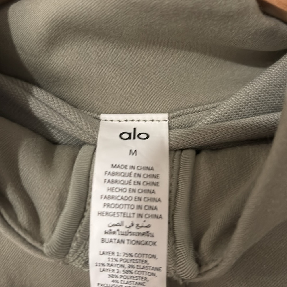 Alo Yoga On Point Moto Jacket - Picture 5 of 6